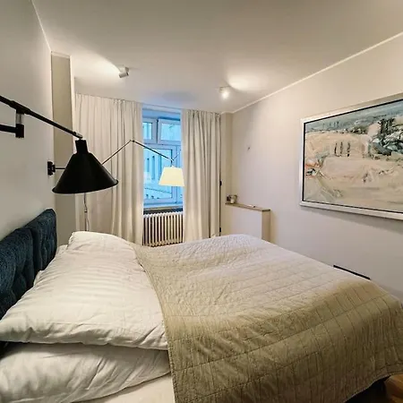 Stylish 2-bedroom In The Heart Of Apartment Warschau