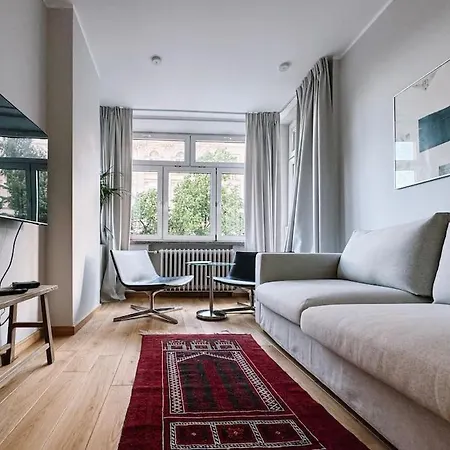 Stylish 2-bedroom In The Heart Of